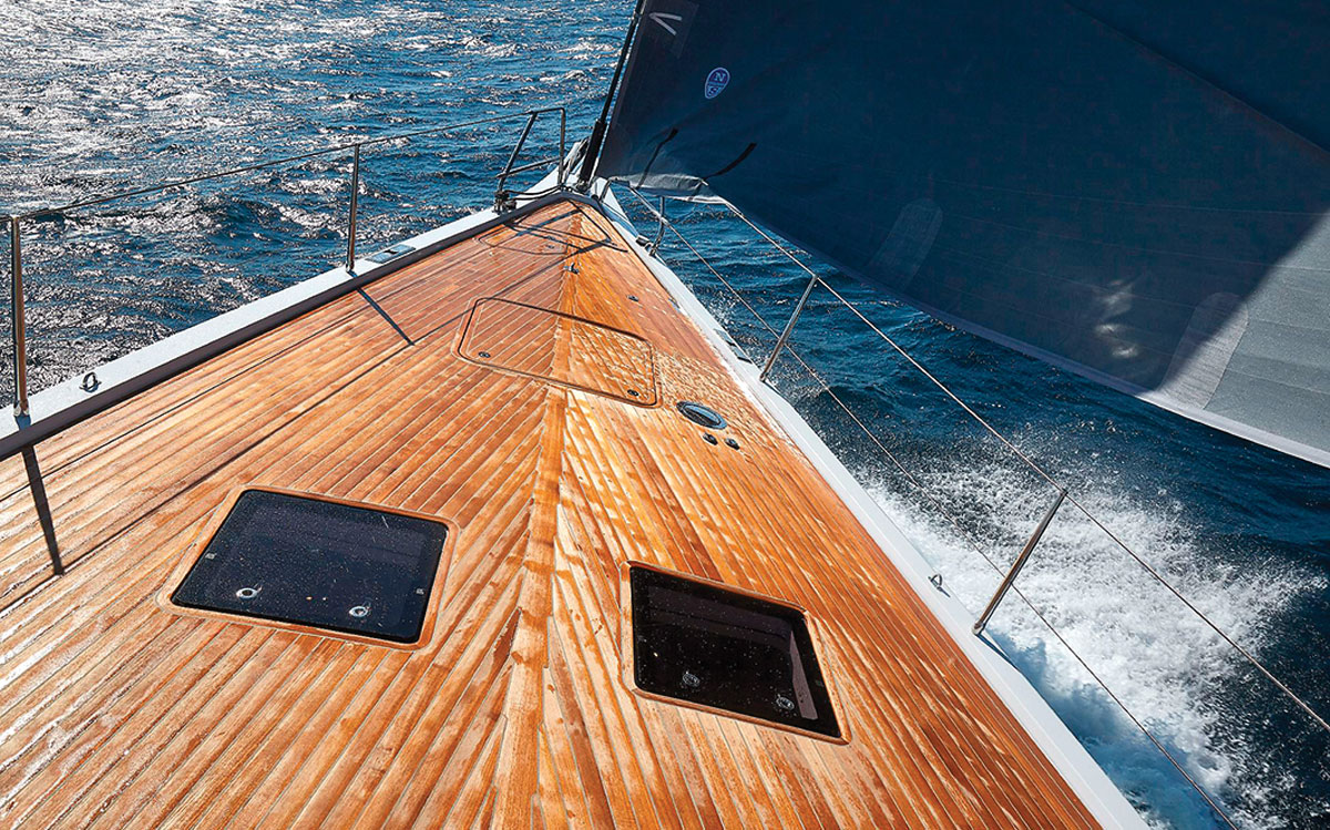 swan-65-yacht-test-foredeck-credit-klaus-andrews